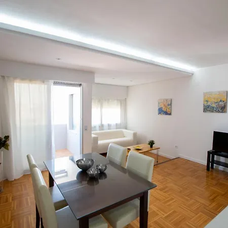 Apartment Light And Bright In Valencia